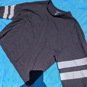 Forever 21 Longsleeve Crop top